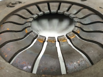 фото thumb №11, Volvo s40 ii v50 2.0 16v диск притиск зчеплення