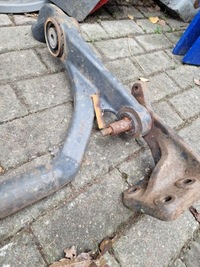 фото thumb №5, Тяга опрокидывания подвеска кабины подрамник actros mp 1