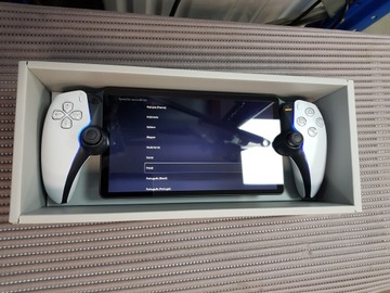 Портативная консоль PlayStation Portal для системы PS5 OUTLET