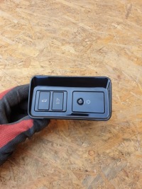 фото thumb №1, Jaguar f-pace переключатель крышки kk83-11654-ba