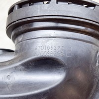 фото thumb №8, Maserati levante 2020 часть трубы впуска воздуха