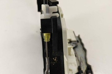 фото thumb №8, Замок лівих передніх двері vw 5k1837015e 1.97l дизель 2014