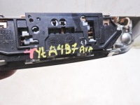 фото thumb №2, Лампа освітлення салону задня audi a4 b7 avant 8e0947111