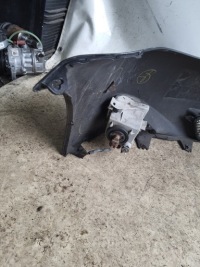 фото thumb №5, Lexus is220 ii 05-09 бампер