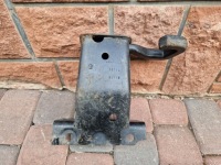 фото thumb №1, Hak кронштейн кронштейн jeep grand cherokee wk2