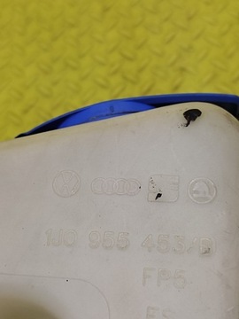 фото thumb №6, Skoda octavia i бачок склоомивача 1j0955453b