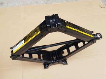 фото thumb №11, Набір do зміни колеса / вкладка + домкрат + ключ / opel vectra c signum