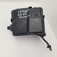 фото thumb №1, Коробка корпус предохранителей citroen c3 picasso