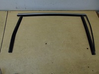 фото thumb №1, Рамка прокладка стекло дверь правый задняя ford s-max mk1 lift am21-r25824