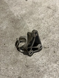 фото thumb №2, Опора полуось 1.6 dci renault scenic iii 397747256r