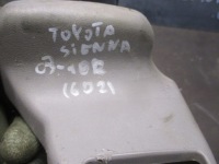 фото thumb №1, Захист сидіння права 72137-ae040 toyota sienna 3.5 b 16v 03-10 r.