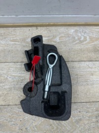 фото thumb №1, Bmw f20 f21 бардачок пінополістирол 7222700