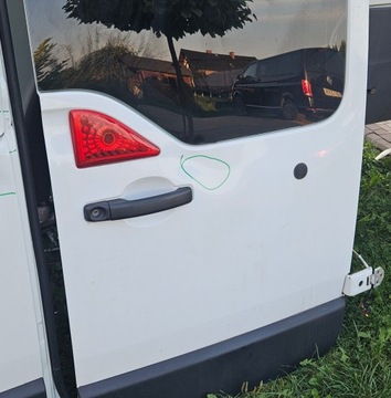 фото thumb №5, Renault master iii рестайлінг 10-24 двері зад лампи бампер