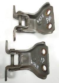 фото thumb №1, Петлі двері правий перед mercedes ml w163 пара