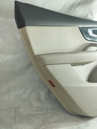 фото thumb №6, Audi q7 2015-обшивки двері перед зад ліва права usa