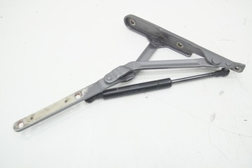 фото thumb №2, Петля амортизатор крышки зад левый maserati 4200gt 02