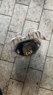 фото thumb №10, Подушка коробки arkana renault clio v 112531060r