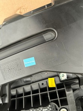 фото thumb №9, Панель роздавальна head-up audi 4k1857067c