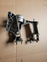 фото thumb №1, Porsche boxster cayman 997 987 рычаг подушка задняя