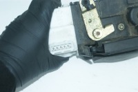 Замок дверь левый задний  левый задний замок дверь левый задний peugeot 607 Недорого, фото thumb