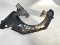 Кронштейн кронштейн генератора mercedes w124 w201 m102 1021550835 1021550735 Ціна, фото thumb