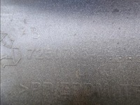 фото thumb №10, Mini оригінальний номер 7250785 решітка середня бампера