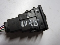 фото thumb №13, Toyota auris i переключатель регулировки света