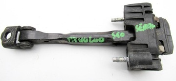 фото thumb №1, Volvo s60 ii d3 обмежувач двері правий зад