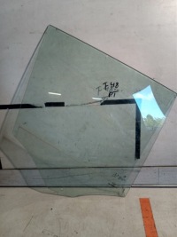 фото thumb №1, Bmw x1 f48 lci стекло дверь правая задняя 2019