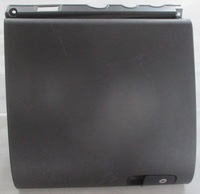 фото thumb №1, Golf v plus бардачок пассажира 5m1857097k