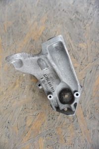 фото thumb №4, Audi r8 420 5.2 fsi кронштейн двигателя 420199307h