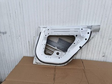 фото thumb №4, Tesla модель 3 двері праві зад