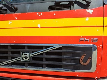 фото thumb №3, Капот передняя перед решётка volvo fh 12 13 16