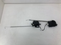 фото thumb №1, Bmw x5 f15 замок доводчик кришки багажника 7303443