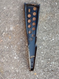 фото thumb №4, Mercedes w123 обшивка стійка b праві чорні