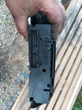 Panel nawiewu klimatyzacji Volkswagen 6Q0907044B