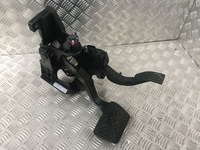 фото thumb №1, Комплект педали тормоза i газа каркас 95b723031c porsche macan