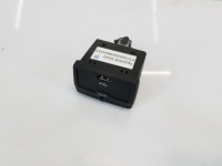 фото thumb №1, Вхід usb fiat 500l