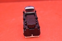 фото thumb №5, Вимикач підйому скло правий перед eu 93581-gi200-ls5 hyundai ioniq 5 v