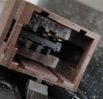 фото thumb №7, Renault zoe 2018 домкрат изменения коробки передач / верхний