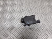 фото thumb №1, Привод крышка топлива opel corsa b 90460062