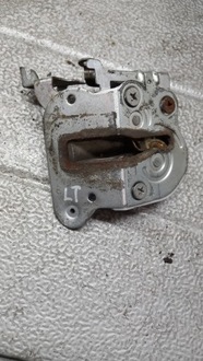 фото thumb №1, Замок лівий задня mazda 5 06r 2.0crd van