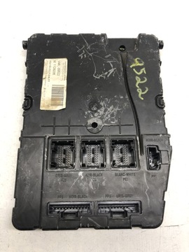 фото thumb №2, Коробка запобіжників renault megane ii