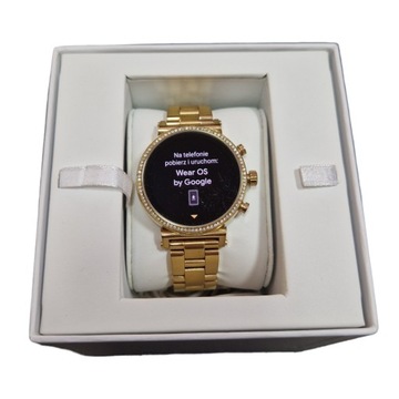 Часы MICHAEL KORS ACCESS SOFIE