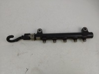 фото thumb №1, Молдинг упорскування 96868901 9307z528a chevrolet cruze 2.0 vcdi