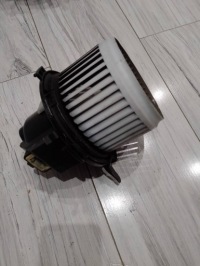 фото thumb №4, Вентилятор воздуходувка citroen c4 picasso ii 5p1330000