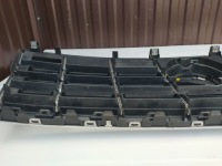 Решётка  решётка радиатора решётка бампера 760853696 - vw touareg 3 3 r-line 18-22 с Разборки, фото thumb