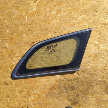 фото thumb №1, Toyota avensis t27 скло кузовна праві зад задня хром універсал