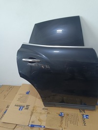 фото thumb №3, Дверь правое задняя levante