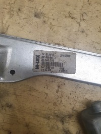 фото thumb №8, Opel corsa e подъемник стекла левые перед oem номер 39161986